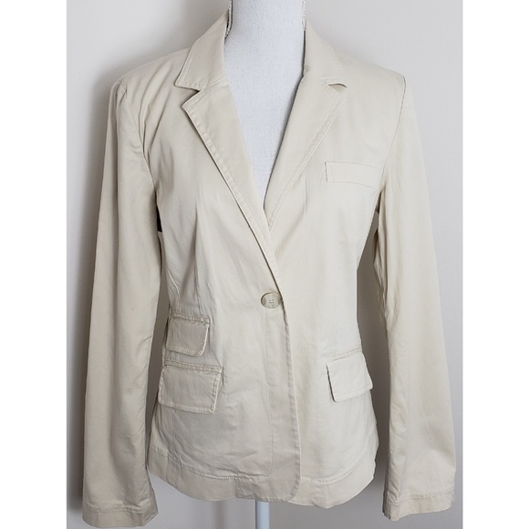 Kate Hill Jackets & Blazers - Kate Hill Cream Blazer